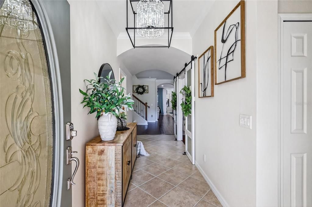 For Sale: $549,999 (3 beds, 3 baths, 2544 Square Feet)