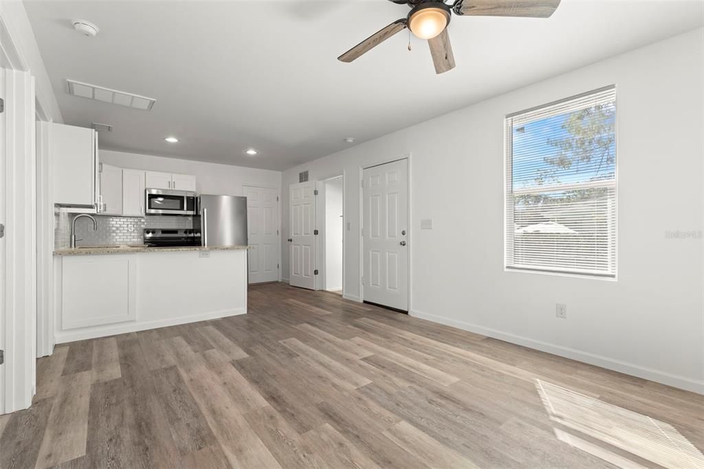 待售: $579,900 (7 贝兹, 0 浴室, 1775 平方英尺)