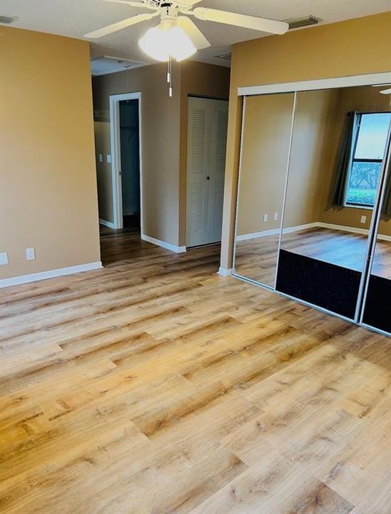 For Sale: $175,000 (2 beds, 2 baths, 1396 Square Feet)