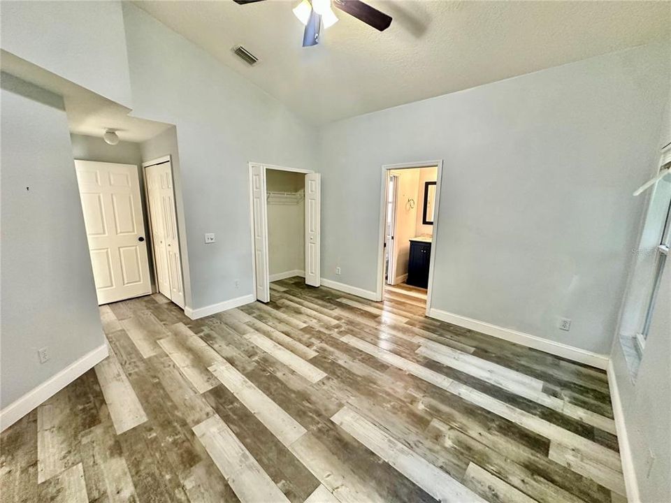 待售: $330,000 (3 贝兹, 2 浴室, 1265 平方英尺)