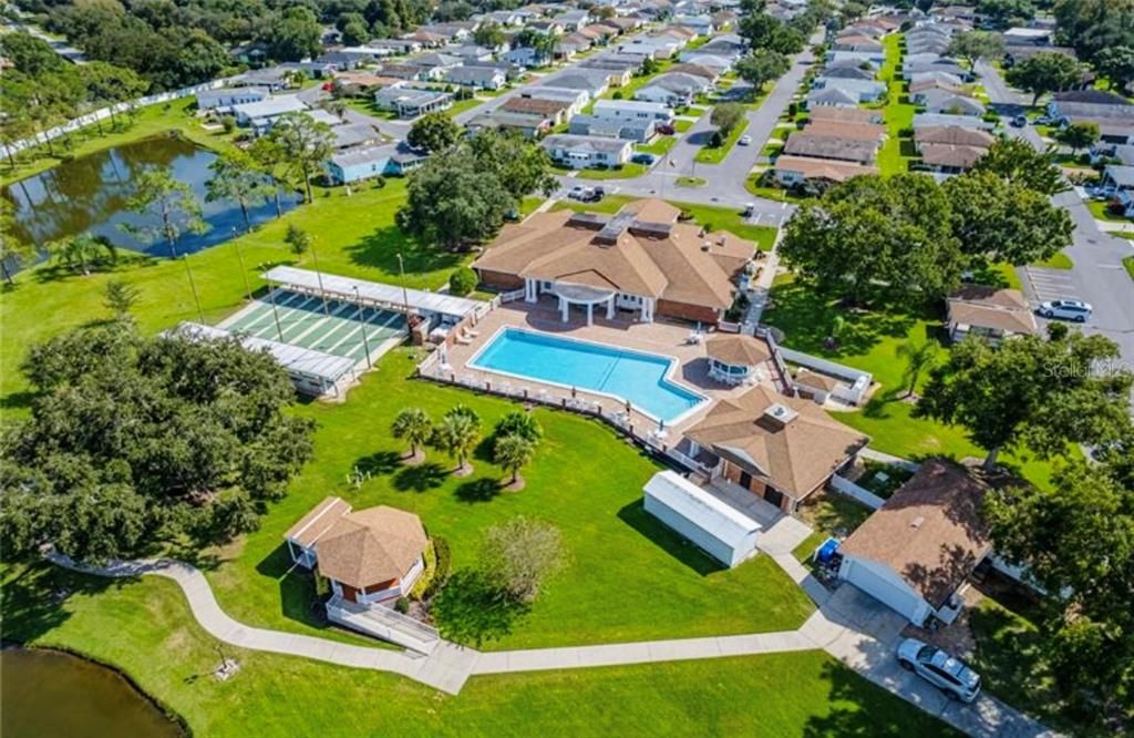 En Venta: $229,900 (2 camas, 2 baños, 1317 Pies cuadrados)