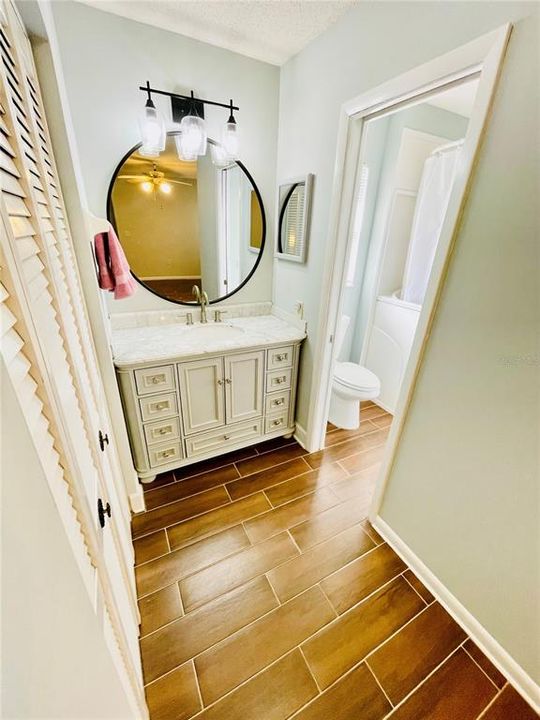 En Venta: $229,900 (2 camas, 2 baños, 1317 Pies cuadrados)