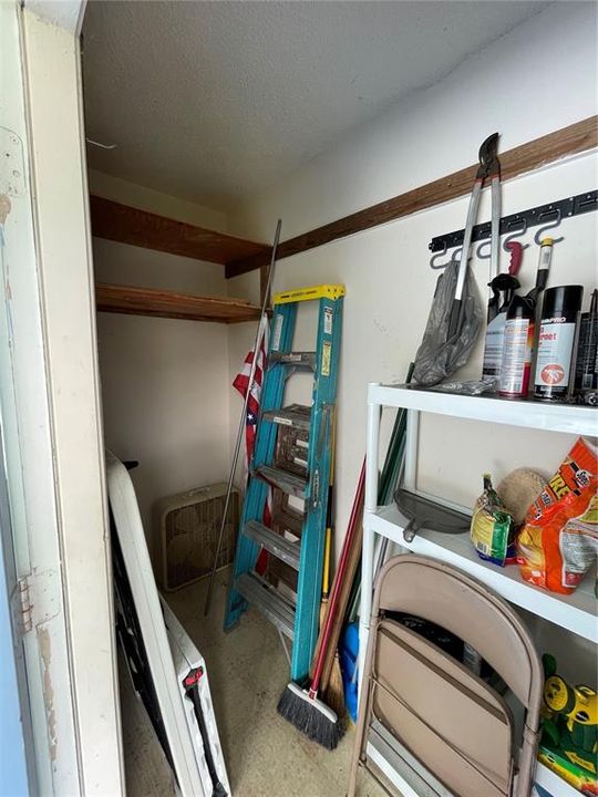 En Venta: $229,900 (2 camas, 2 baños, 1317 Pies cuadrados)