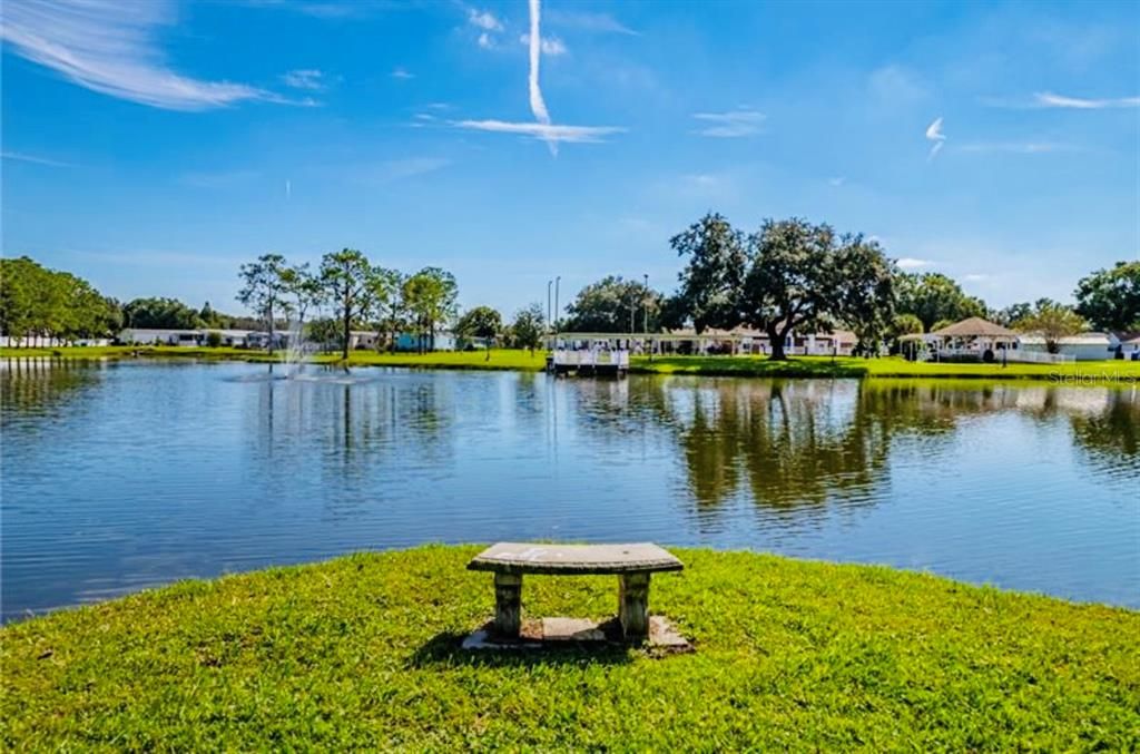 En Venta: $229,900 (2 camas, 2 baños, 1317 Pies cuadrados)