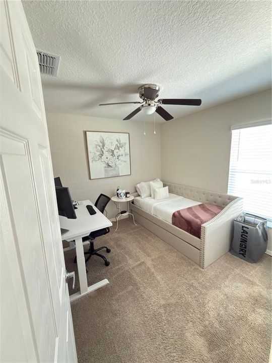 На продажу: $290,000 (3 спален, 2 ванн, 1459 Квадратных фут)