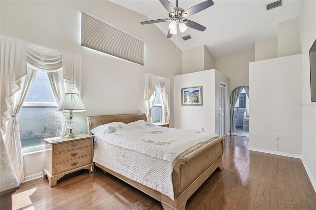 Active With Contract: $425,000 (3 beds, 2 baths, 2212 Square Feet)