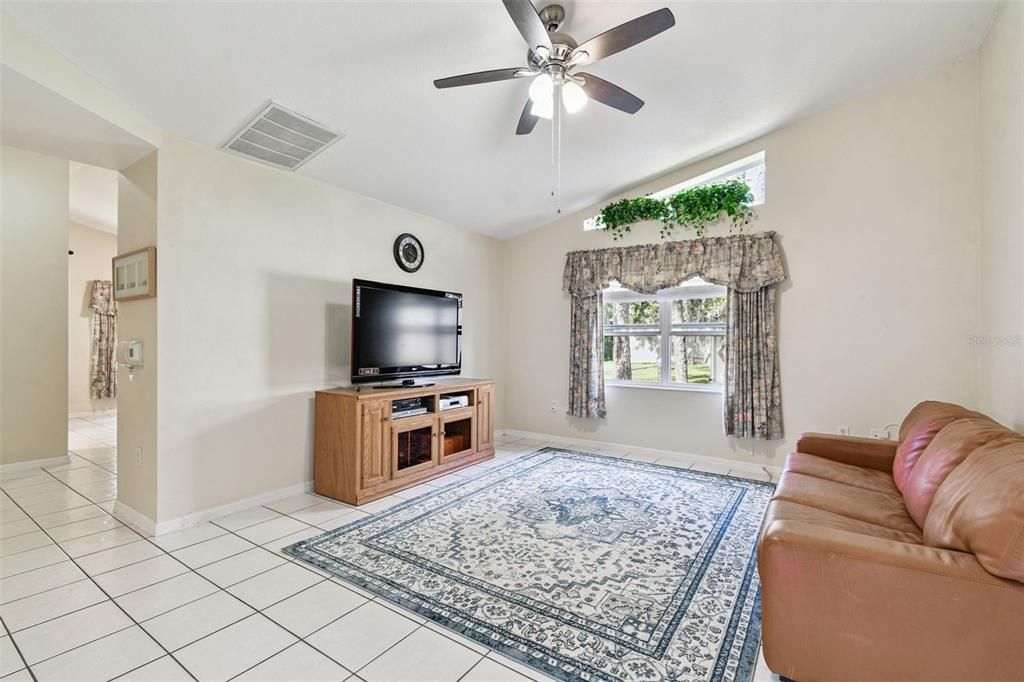 Active With Contract: $425,000 (3 beds, 2 baths, 2212 Square Feet)