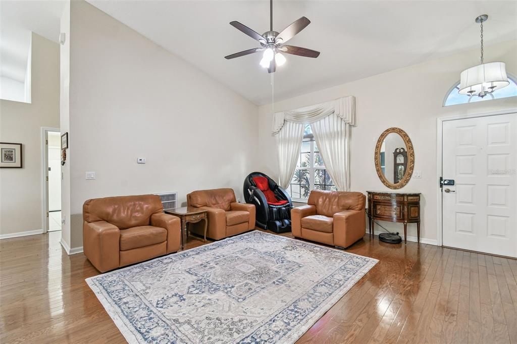 Active With Contract: $425,000 (3 beds, 2 baths, 2212 Square Feet)