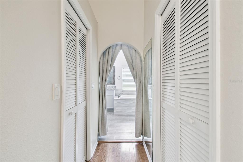 Active With Contract: $425,000 (3 beds, 2 baths, 2212 Square Feet)