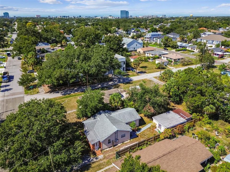 Active With Contract: $625,000 (3 beds, 2 baths, 1352 Square Feet)