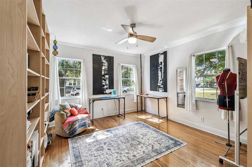 Active With Contract: $625,000 (3 beds, 2 baths, 1352 Square Feet)