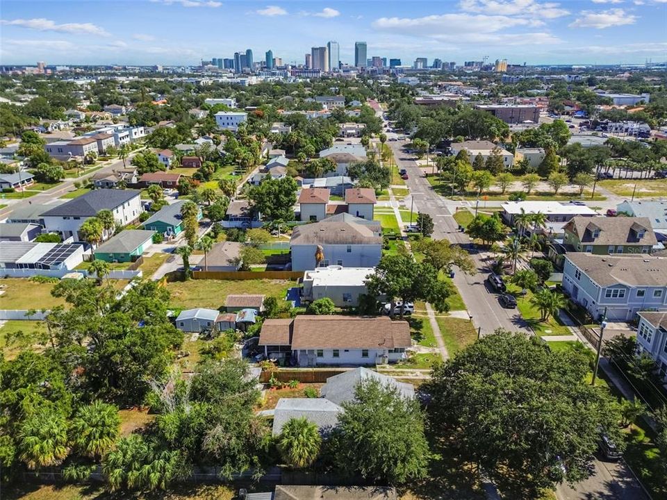 Active With Contract: $625,000 (3 beds, 2 baths, 1352 Square Feet)