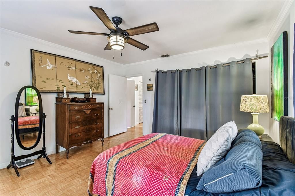 Active With Contract: $625,000 (3 beds, 2 baths, 1352 Square Feet)