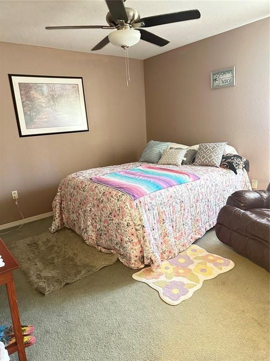 For Sale: $275,000 (3 beds, 2 baths, 1740 Square Feet)