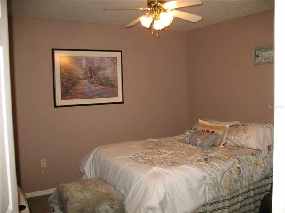 For Sale: $275,000 (3 beds, 2 baths, 1740 Square Feet)