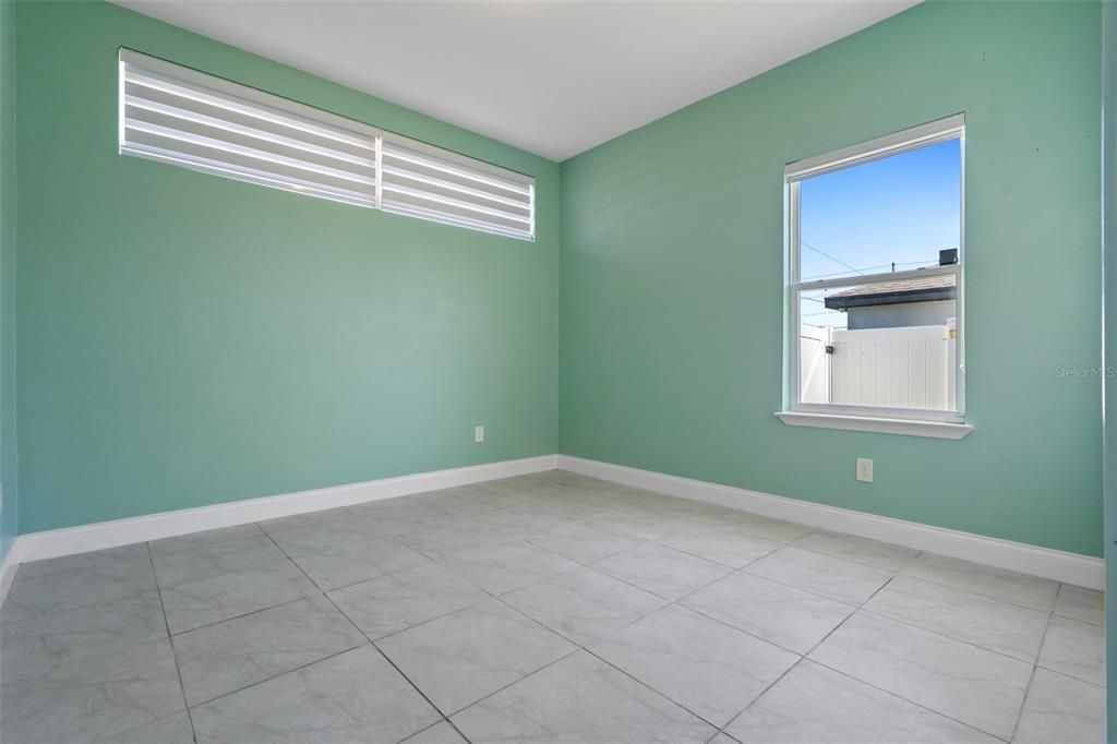 For Sale: $299,990 (3 beds, 2 baths, 1568 Square Feet)