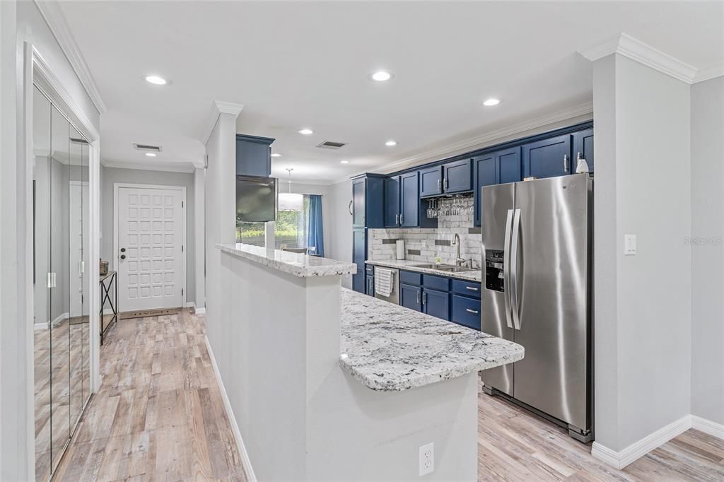 For Rent: $2,250 (2 beds, 2 baths, 1150 Square Feet)