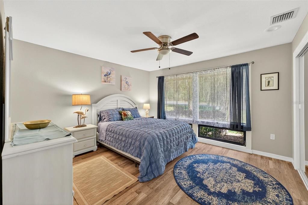 For Rent: $2,250 (2 beds, 2 baths, 1150 Square Feet)