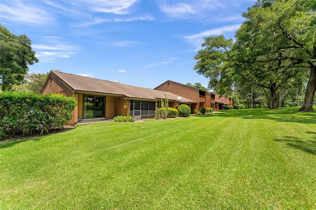 For Rent: $2,250 (2 beds, 2 baths, 1150 Square Feet)