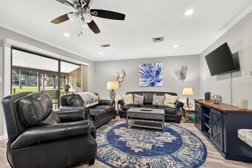 For Rent: $2,250 (2 beds, 2 baths, 1150 Square Feet)