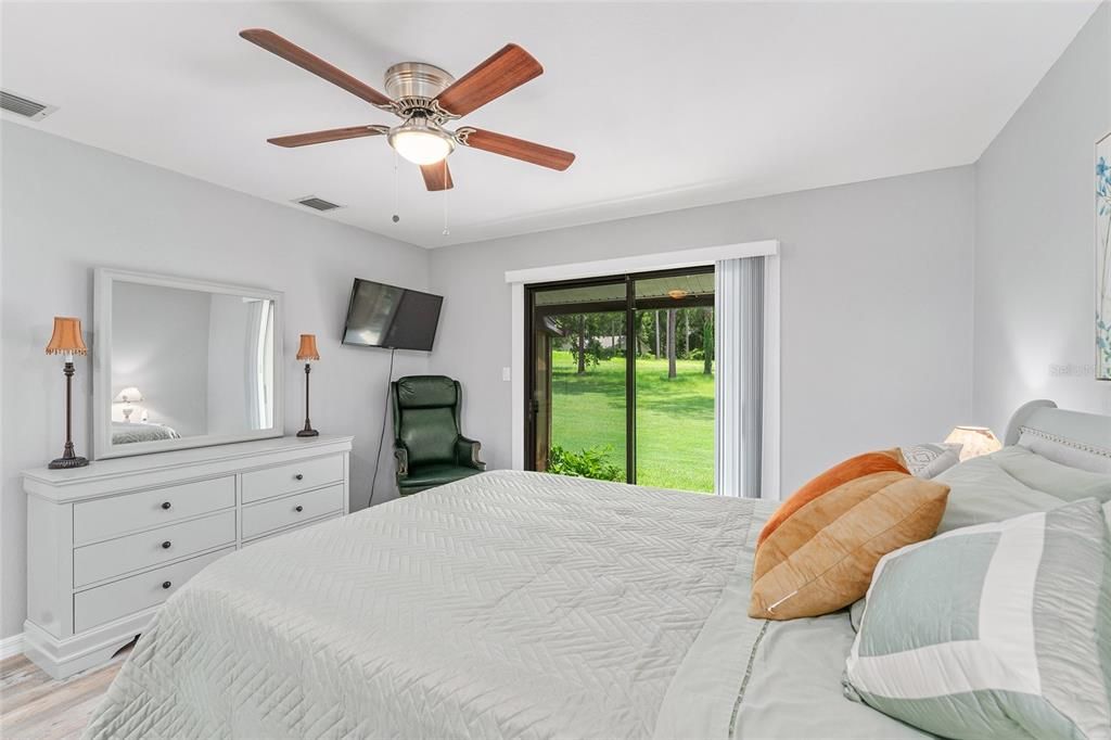 For Rent: $2,250 (2 beds, 2 baths, 1150 Square Feet)