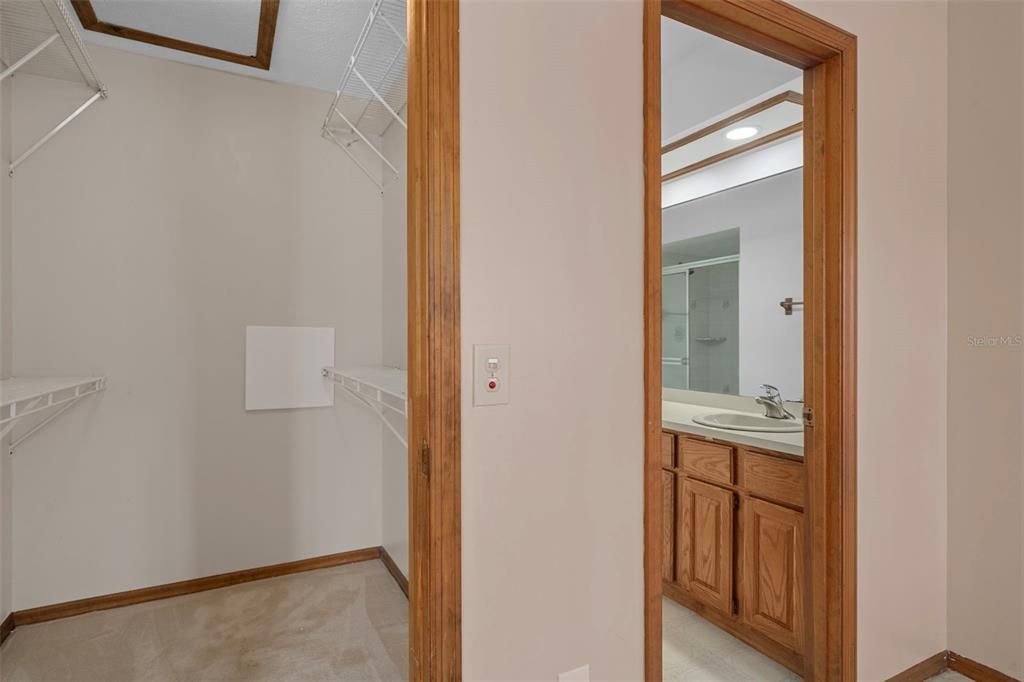 На продажу: $419,000 (4 спален, 3 ванн, 2378 Квадратных фут)