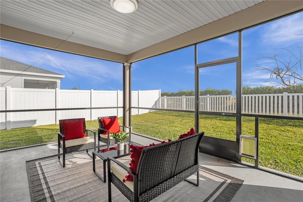 For Sale: $325,000 (3 beds, 2 baths, 1755 Square Feet)