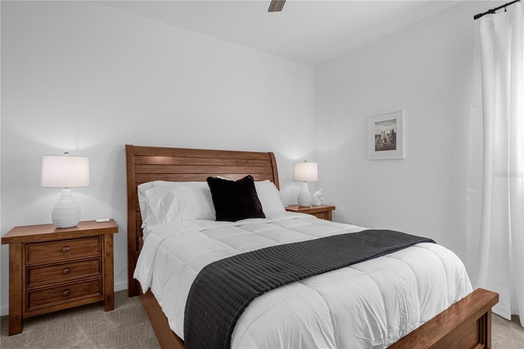 For Sale: $325,000 (3 beds, 2 baths, 1755 Square Feet)