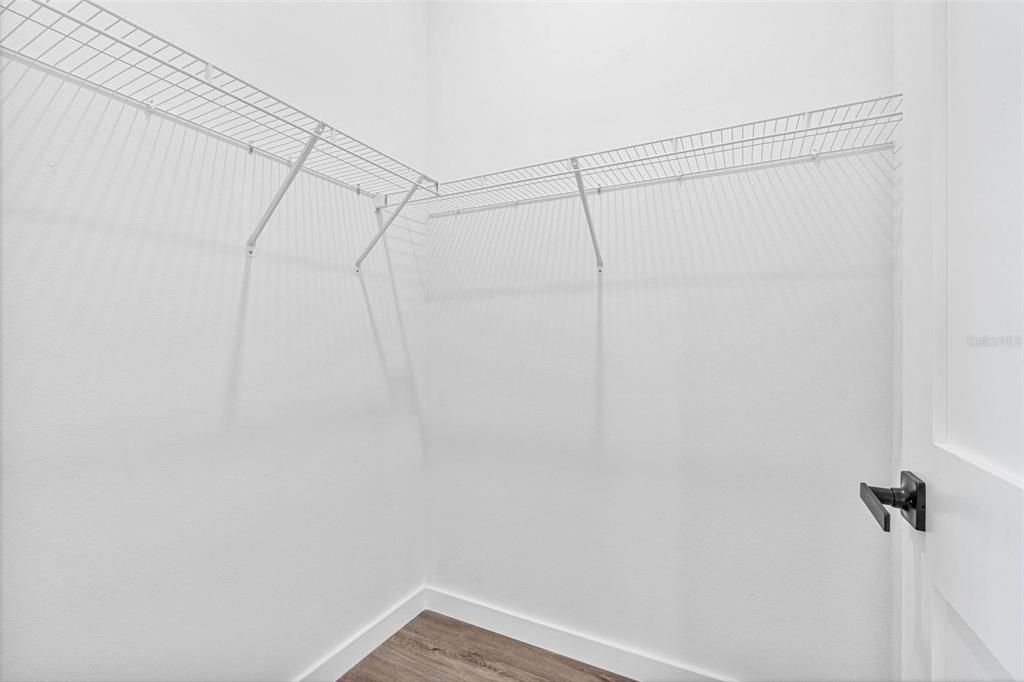 Activo con contrato: $314,000 (4 camas, 3 baños, 1870 Pies cuadrados)