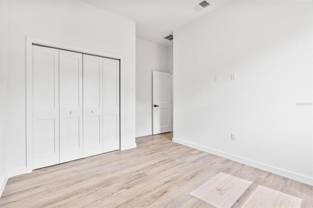 Activo con contrato: $314,000 (4 camas, 3 baños, 1870 Pies cuadrados)