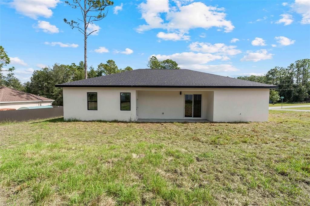 Activo con contrato: $314,000 (4 camas, 3 baños, 1870 Pies cuadrados)