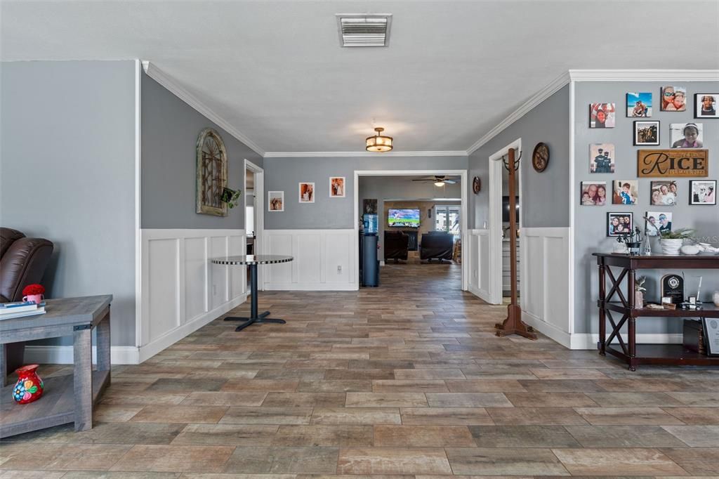 For Sale: $775,000 (4 beds, 3 baths, 2697 Square Feet)