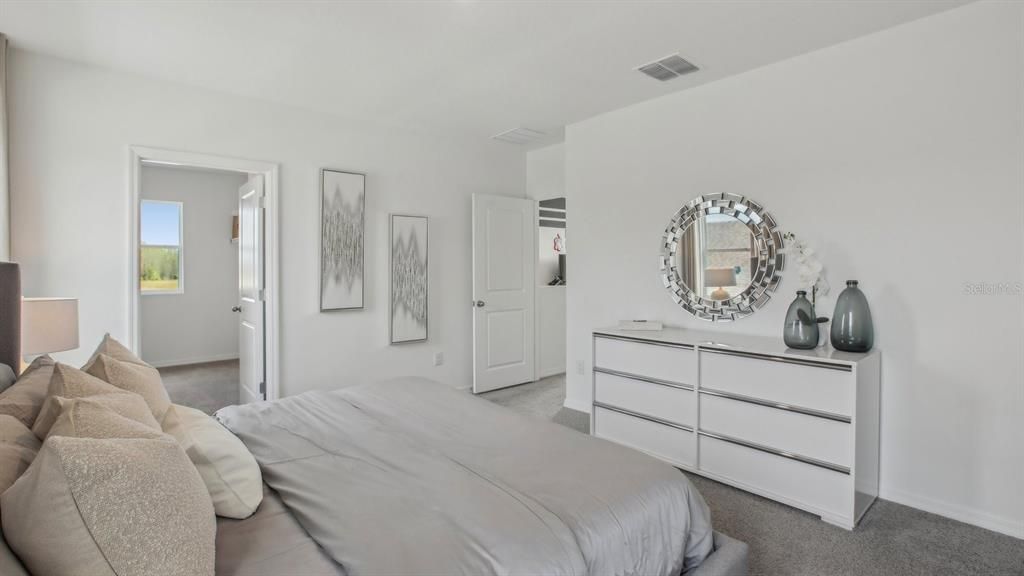 Active With Contract: $399,990 (4 beds, 2 baths, 2305 Square Feet)