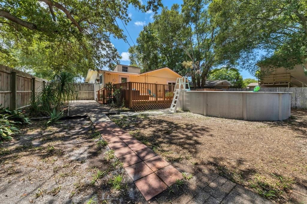 На продажу: $375,000 (3 спален, 2 ванн, 1333 Квадратных фут)