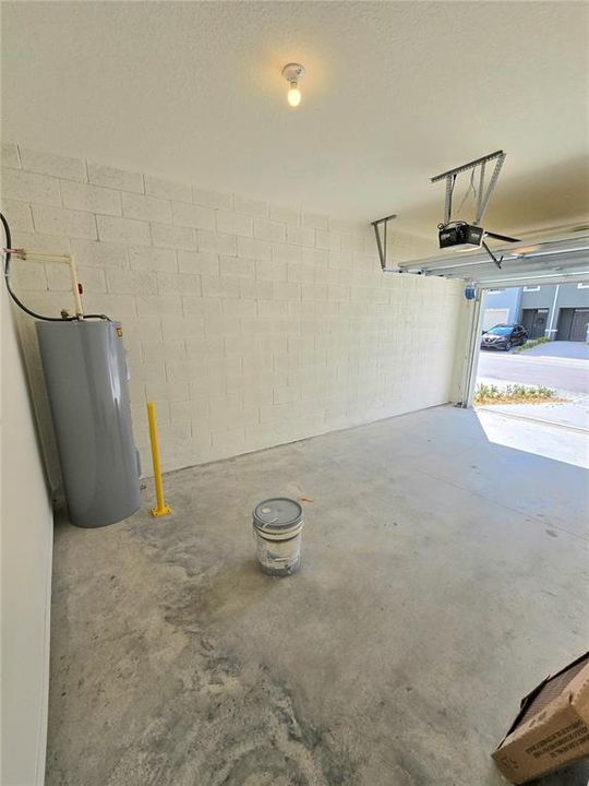 For Rent: $1,800 (3 beds, 2 baths, 1673 Square Feet)