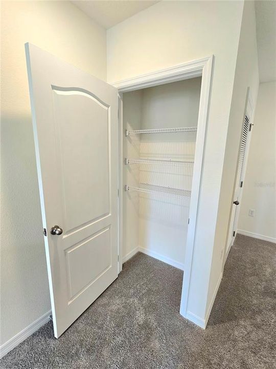 For Rent: $1,800 (3 beds, 2 baths, 1673 Square Feet)