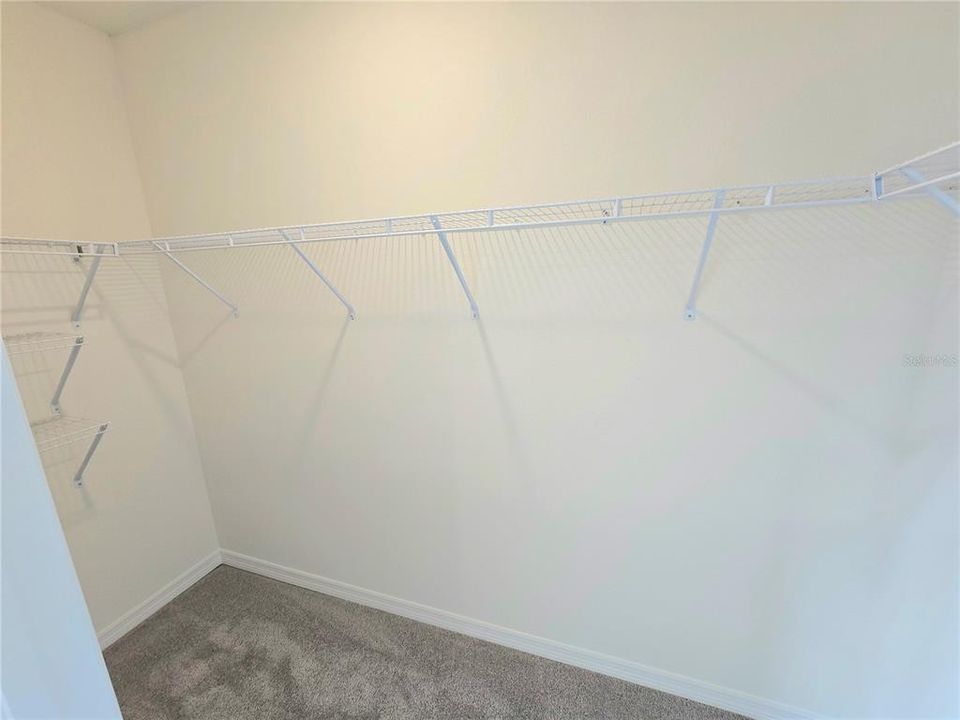 For Rent: $1,800 (3 beds, 2 baths, 1673 Square Feet)