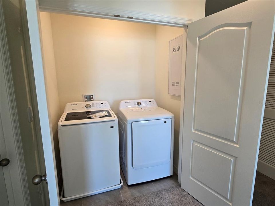 For Rent: $1,800 (3 beds, 2 baths, 1673 Square Feet)