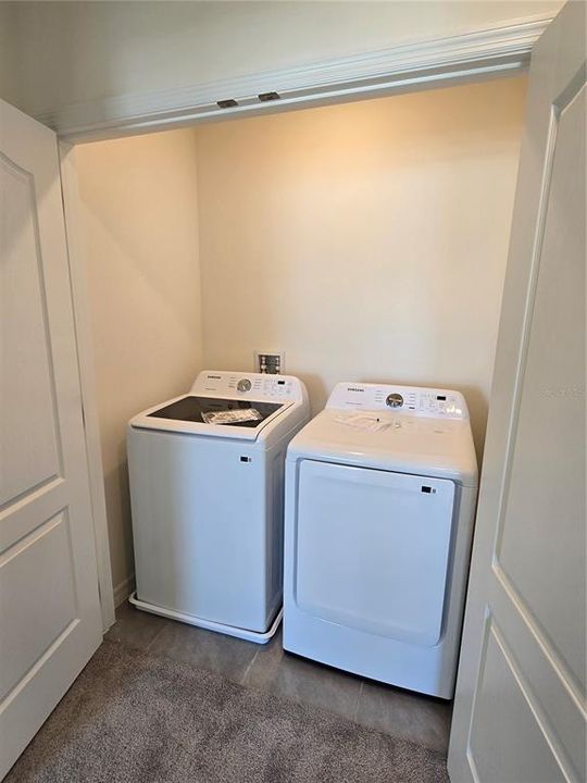 For Rent: $1,800 (3 beds, 2 baths, 1673 Square Feet)