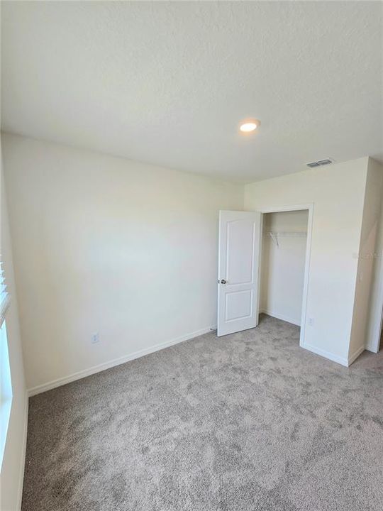 For Rent: $1,800 (3 beds, 2 baths, 1673 Square Feet)