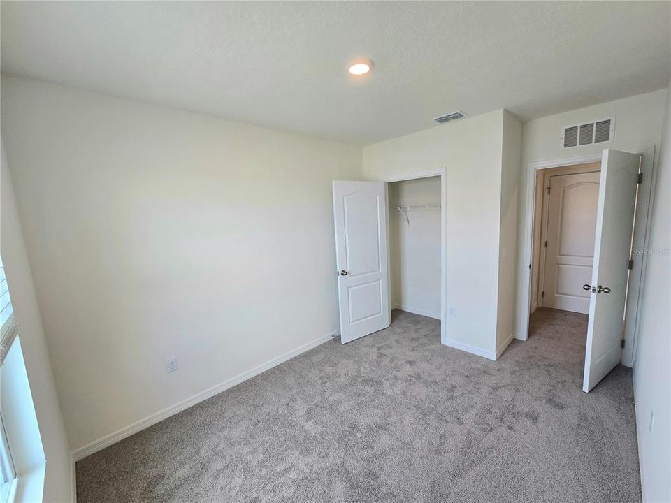 For Rent: $1,800 (3 beds, 2 baths, 1673 Square Feet)