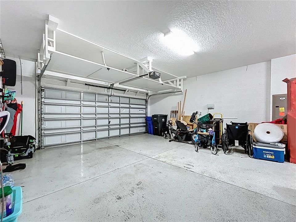 For Sale: $544,999 (5 beds, 3 baths, 3777 Square Feet)