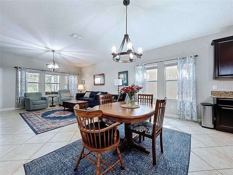 For Sale: $544,999 (5 beds, 3 baths, 3777 Square Feet)