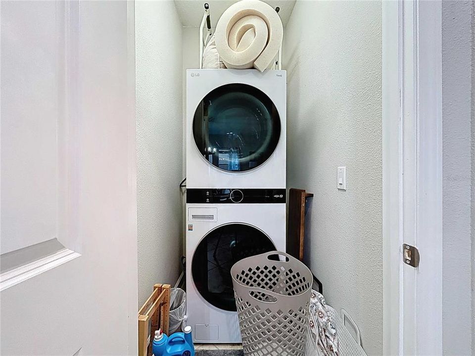 For Sale: $544,999 (5 beds, 3 baths, 3777 Square Feet)