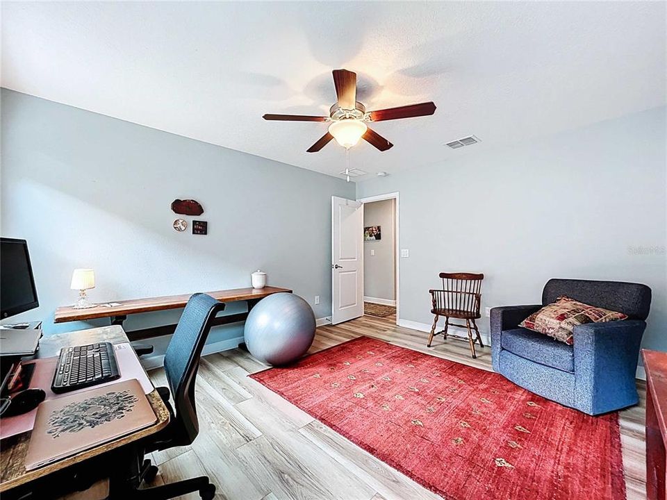 For Sale: $544,999 (5 beds, 3 baths, 3777 Square Feet)