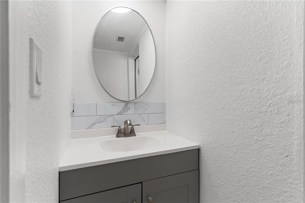 For Rent: $1,500 (2 beds, 2 baths, 831 Square Feet)