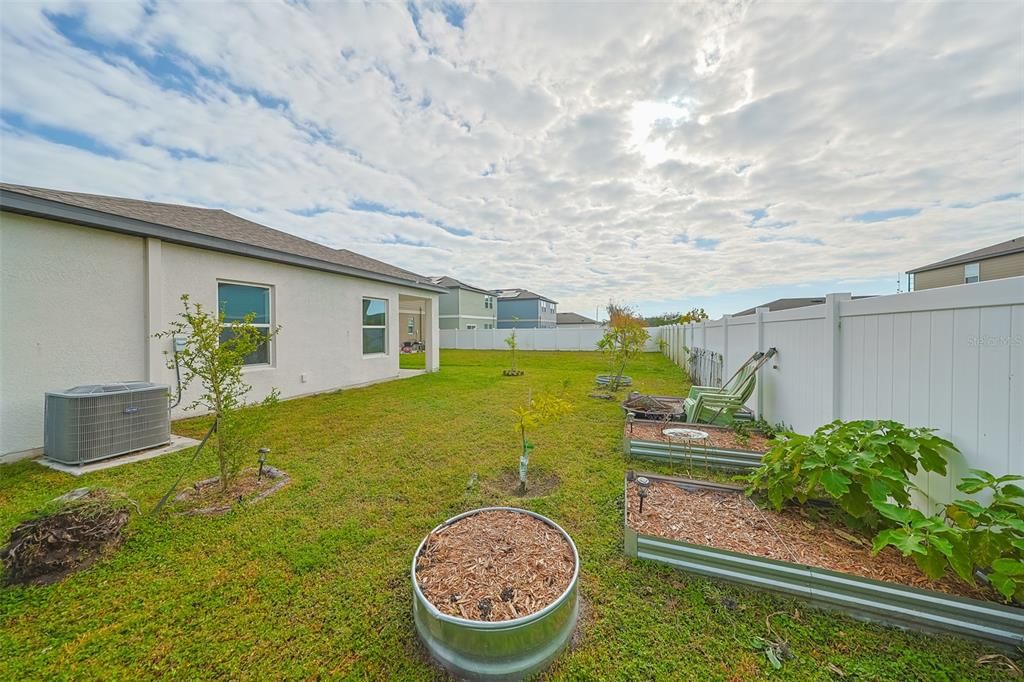 待售: $299,900 (3 贝兹, 2 浴室, 1412 平方英尺)