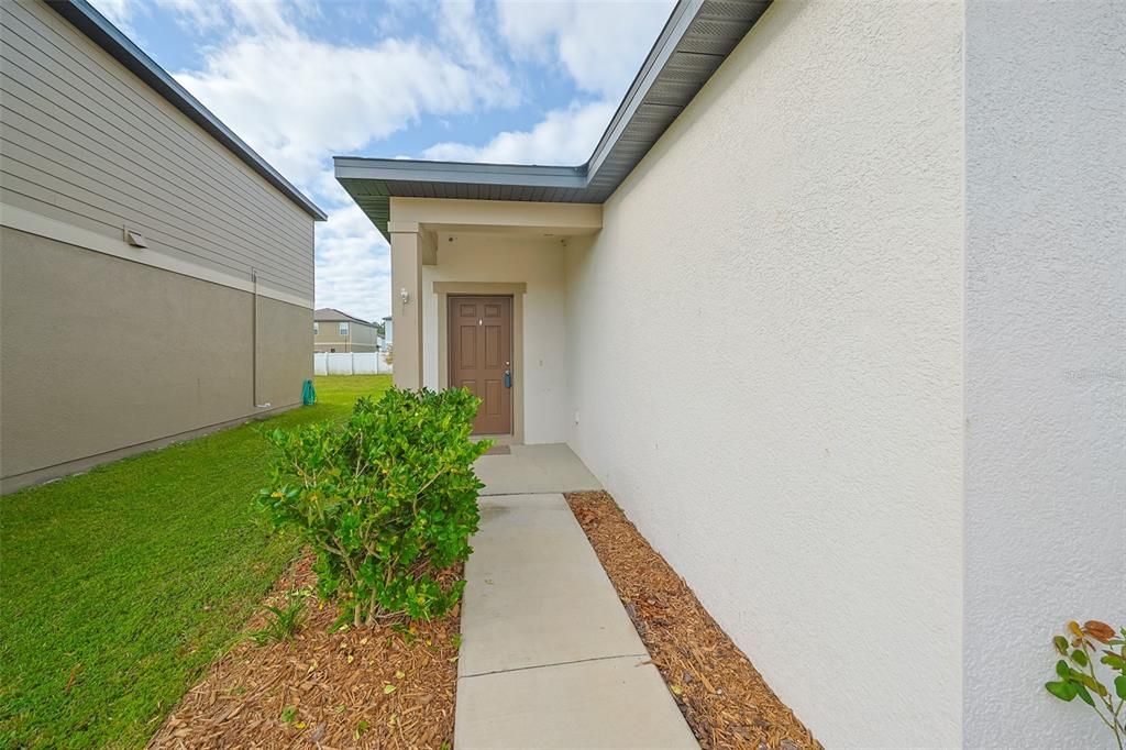 待售: $299,900 (3 贝兹, 2 浴室, 1412 平方英尺)