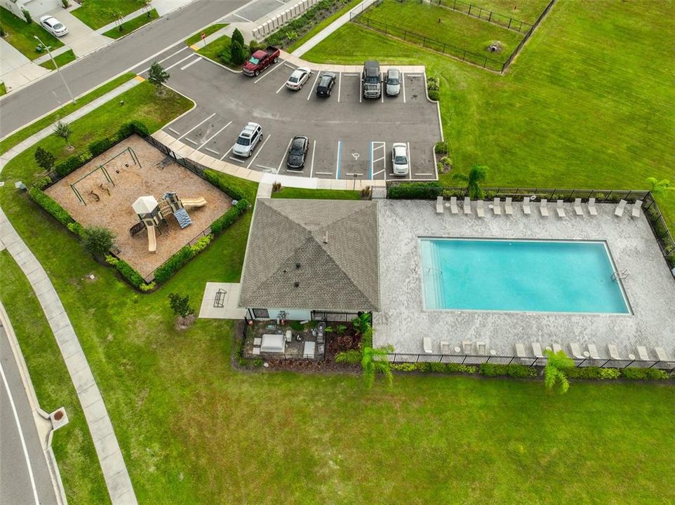 待售: $299,900 (3 贝兹, 2 浴室, 1412 平方英尺)