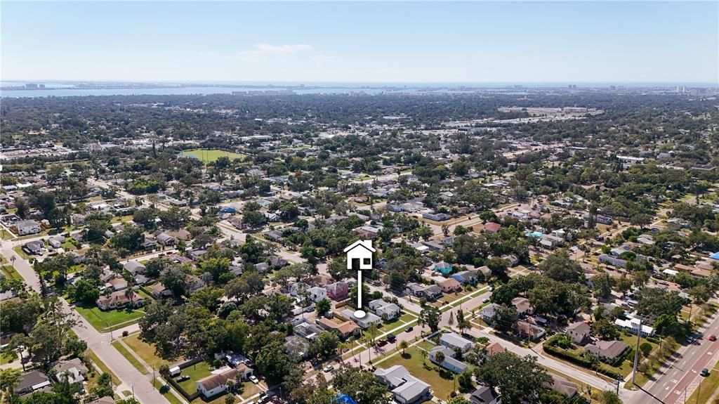 For Sale: $339,000 (3 beds, 1 baths, 974 Square Feet)